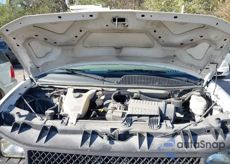 2013 Chevrolet Express 2500 Work Van z USA, uszkodzony, nr VIN 1GCWGFCA7D1139040